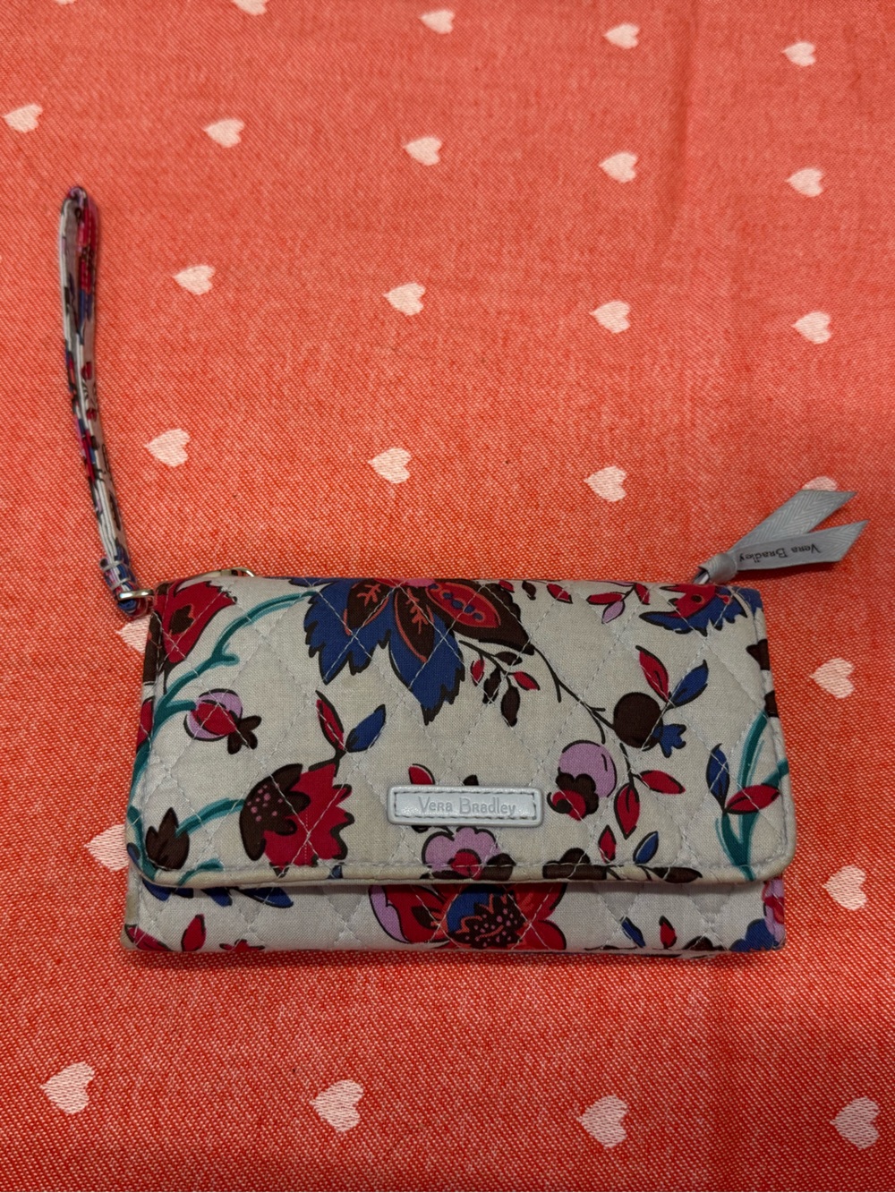 Vera Bradley smartphone wristlet in the "Vineyard Floral" pattern